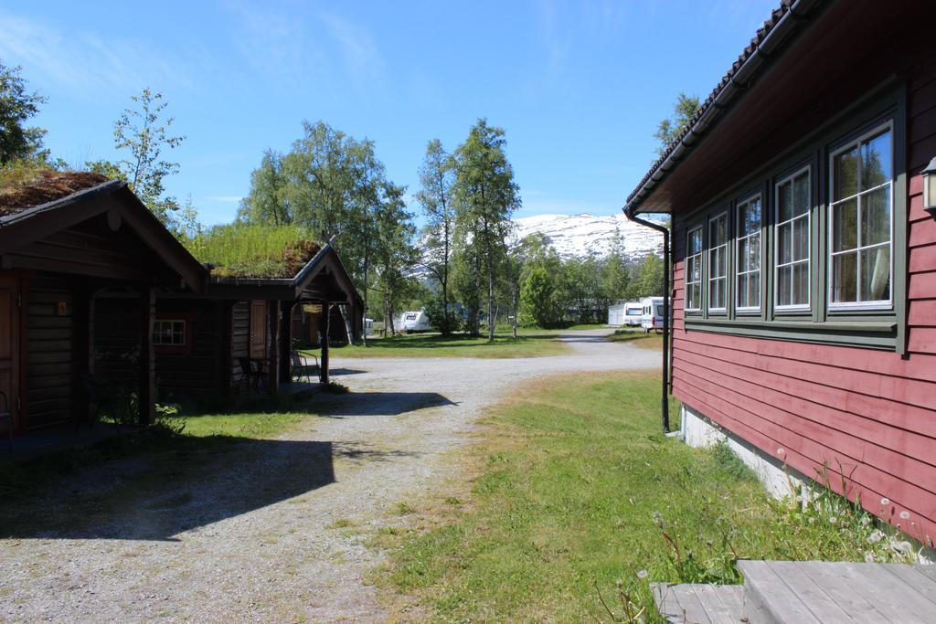 Skysstasjonen Cottages Рёльдаль Экстерьер фото